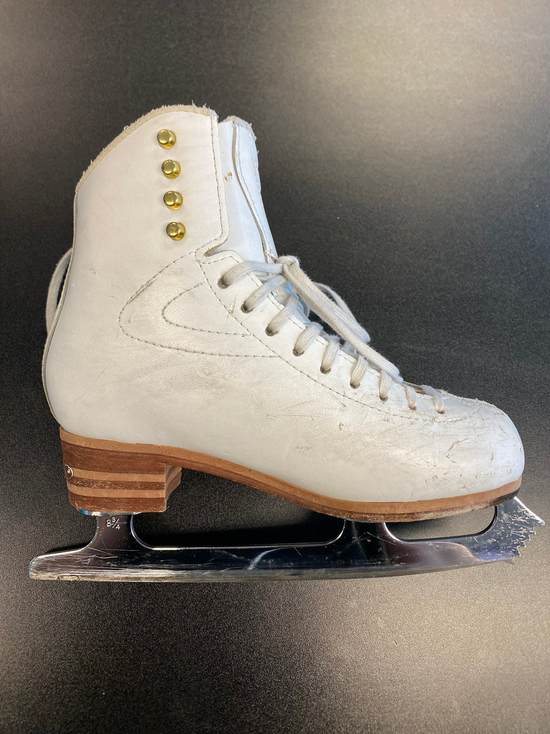 Jackson Premiere Figure Skates – Size 4C (consignment)