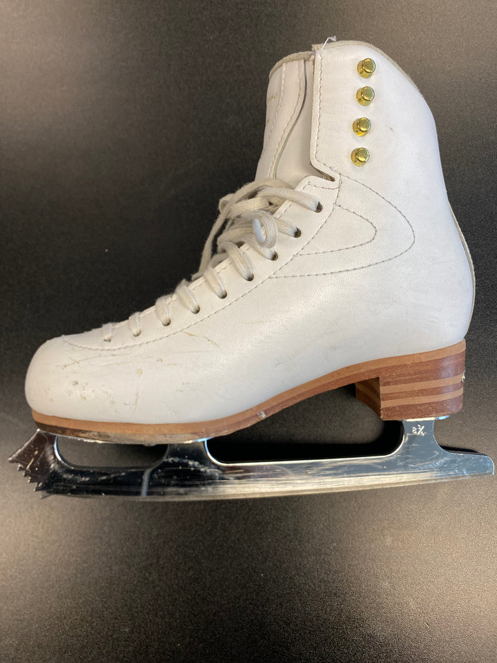 Jackson Premiere Figure Skates – Size 4C (consignment)